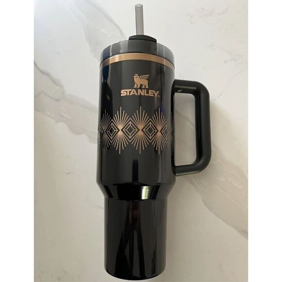 Stanley Deco Collection Quencher H2.0 FlowState Tumbler 40 OZ | Black Gloss Deco - Picture 3 of 4